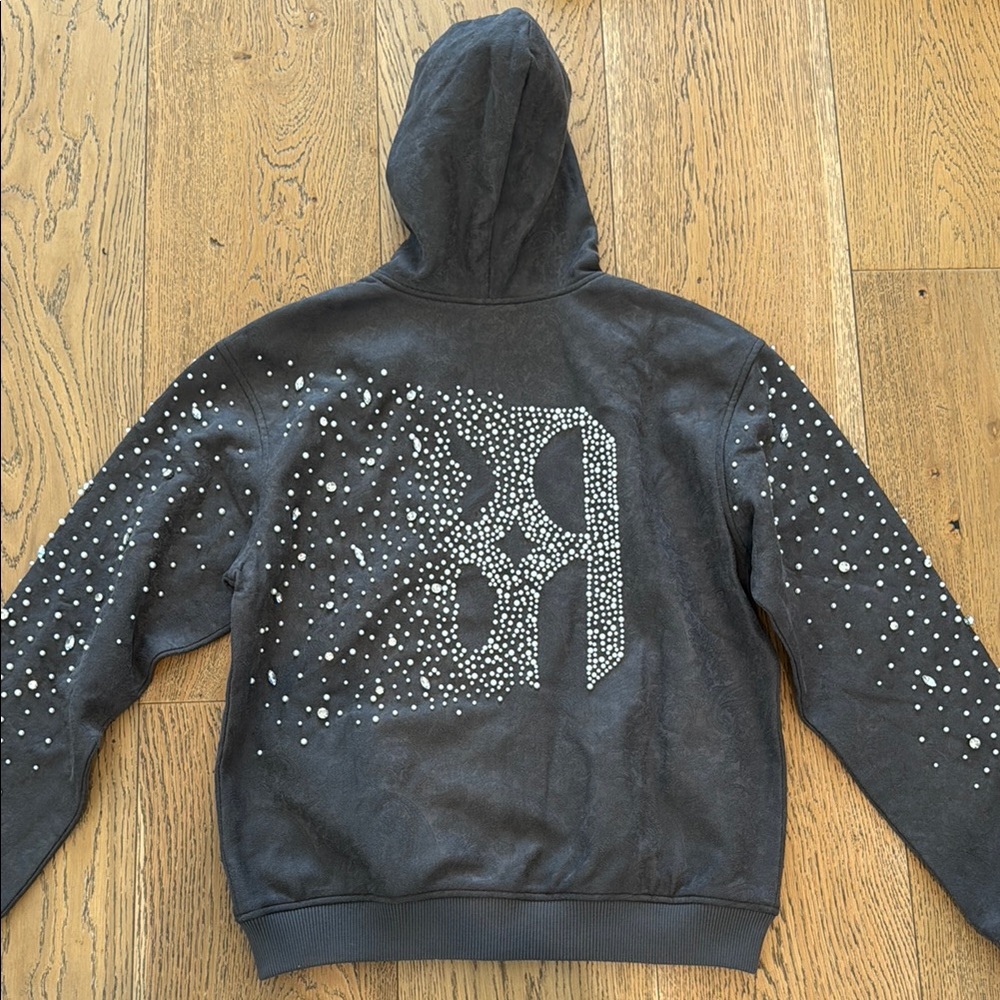 Gray Pearl Studded Embellished Bandana Felt Print Hooded Zip Jacket Sweat Set - Picture 5 of 14